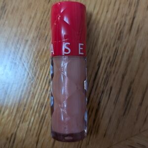 Outrageous plump intense hydrating lip gloss